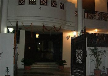 Agra Mahal Hotel ภายนอก รูปภาพ